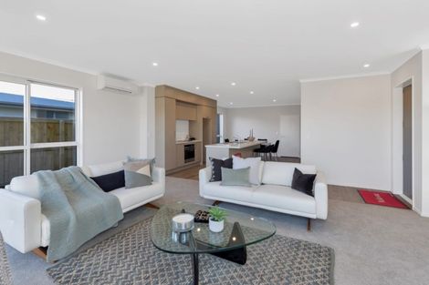 Photo of property in 1 Eric Melrose Lane, Halswell, Christchurch, 8025