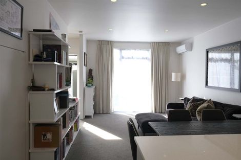 Photo of property in Henry Walton Flats, 8/2 Upper Queen Street, Auckland Central, Auckland, 1010