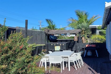 Photo of property in 162 Pukehina Parade, Pukehina, Te Puke, 3189