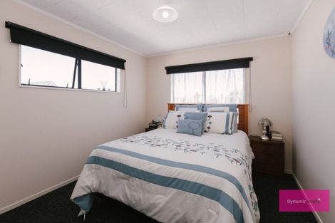 Photo of property in 7 Lydia Place, Kelvin Grove, Palmerston North, 4414