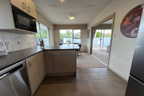 Photo of property in 148 Straven Road, Fendalton, Christchurch, 8014