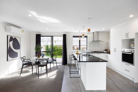 Photo of property in 15 Blackwood Crescent, Glenview, Hamilton, 3206