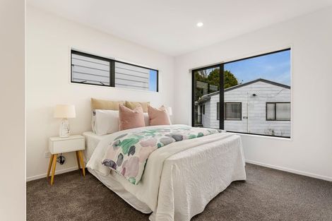 Photo of property in 4/20 Metcalfe Road, Ranui, Auckland, 0612