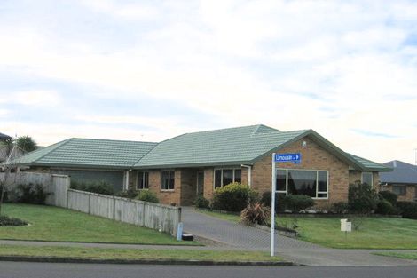 Photo of property in 88 Ayrshire Drive, Grandview Heights, Hamilton, 3200