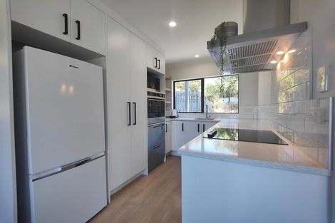 Photo of property in 83a Main Road, Titahi Bay, Porirua, 5022