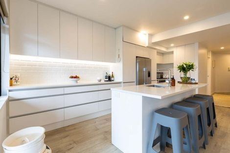 Photo of property in 1a/4 Fleet Street, Devonport, Auckland, 0624