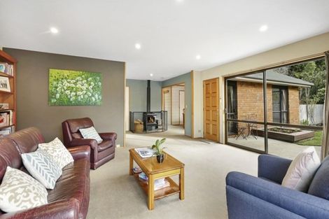 Photo of property in 8 De Renzie Place, Kirwee, Darfield, 7571