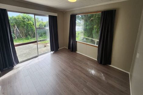Photo of property in 10 George Street, Waitara, 4320