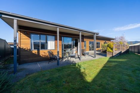 Photo of property in 21 Pop Andrew Drive, Te Anau, 9600