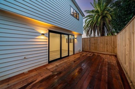 Photo of property in 20 Browns Road, Manurewa, Auckland, 2102
