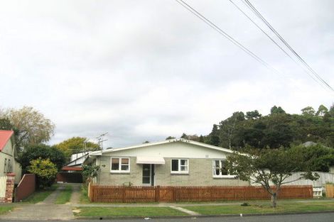 Photo of property in 3/4 Henry Street, Ebdentown, Upper Hutt, 5018