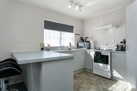 Photo of property in 10 Burns Street, Leamington, Cambridge, 3432