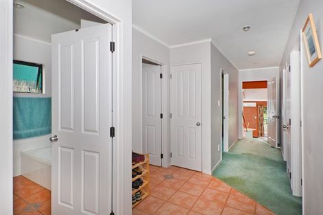 Photo of property in 32 Eureka Place, Parahaki, Whangarei, 0112