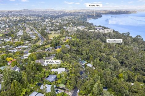 Photo of property in 94 Takahe Road, Titirangi, Auckland, 0604