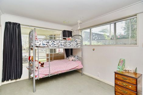 Photo of property in 21 Heaphy Place, Casebrook, Christchurch, 8051