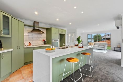 Photo of property in 2 Wedmore Close, Burwood, Christchurch, 8083