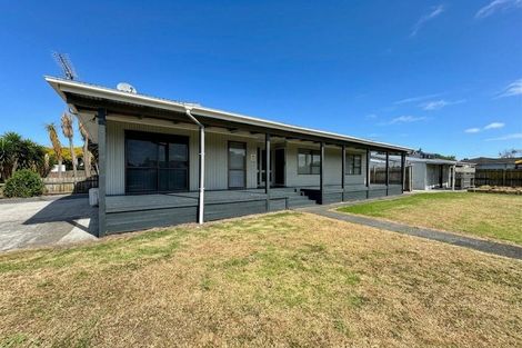 Photo of property in 81 John Walker Drive, Manurewa, Auckland, 2102