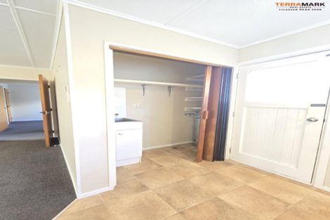 Photo of property in 1/23 Gemstone Drive, Birchville, Upper Hutt, 5018