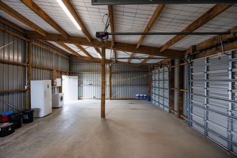 Photo of property in 637 Mount Stewart Halcombe Road, Halcombe, Feilding, 4779