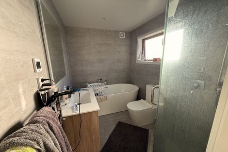 Photo of property in 34a Cassino Street, Bayswater, Auckland, 0622