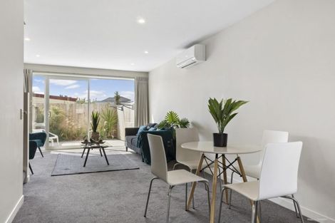 Photo of property in 6/2 Stone Street, Miramar, Wellington, 6022