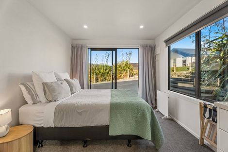 Photo of property in 9 Arion Court, Mount Pisa, Cromwell, 9383