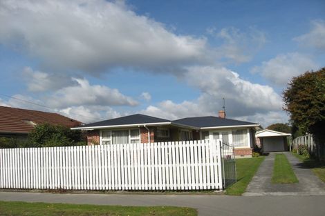 Photo of property in 17 Wentworth Street, Ilam, Christchurch, 8041