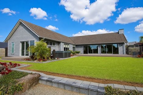 Photo of property in 4 Roseberry Place, Whitianga, 3510