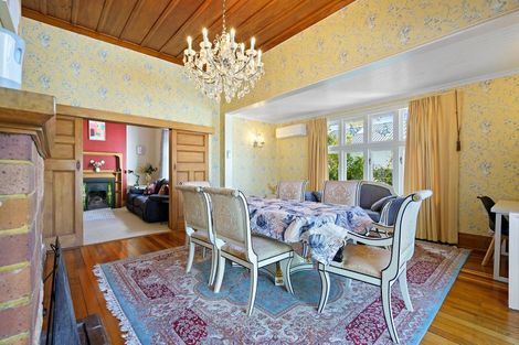 Photo of property in 41 Queen Street, Cambridge, 3434