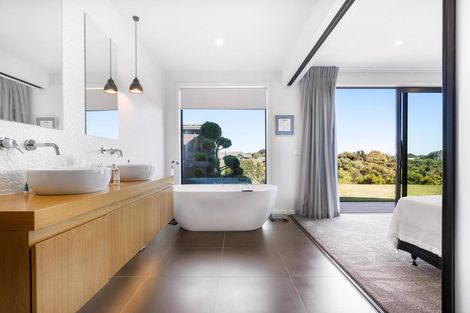 Photo of property in 49 Roy Hilton Drive, Flagstaff, Hamilton, 3210