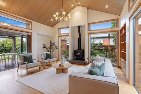 Photo of property in 34 Wairarapa Terrace, Merivale, Christchurch, 8014