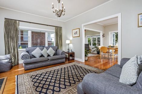 Photo of property in 209 Hurstmere Road, Takapuna, Auckland, 0622