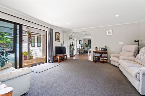 Photo of property in 3 Redwood Rise, Horahora, Whangarei, 0110