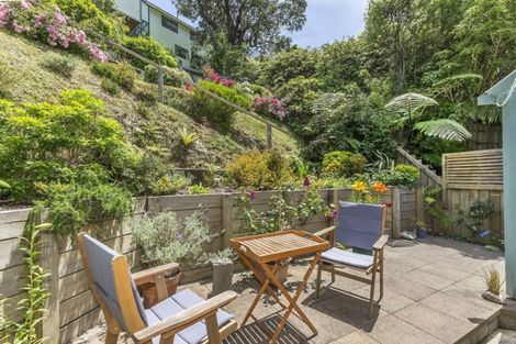 Photo of property in 297 Main Road, Tawa, Wellington, 5028