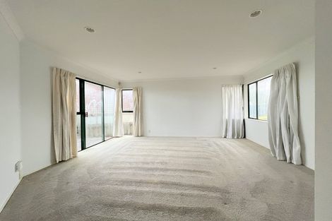 Photo of property in 6 Sharples Place, Somerville, Auckland, 2014