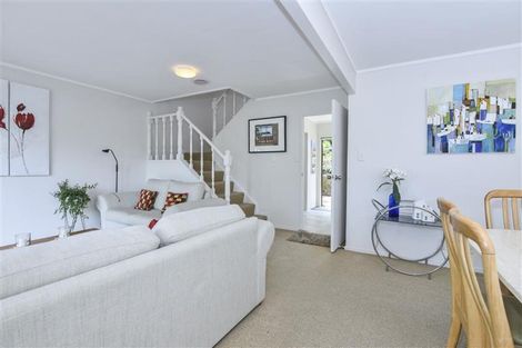 Photo of property in 16 Wimbledon Way, Remuera, Auckland, 1050