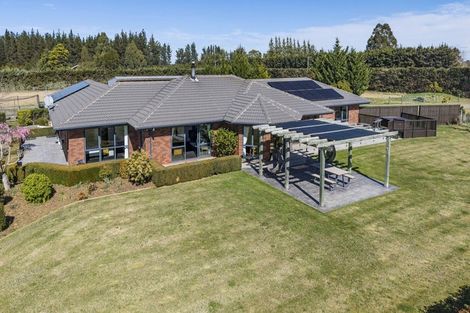 Photo of property in 160 Swamp Road, Loburn, Rangiora, 7472