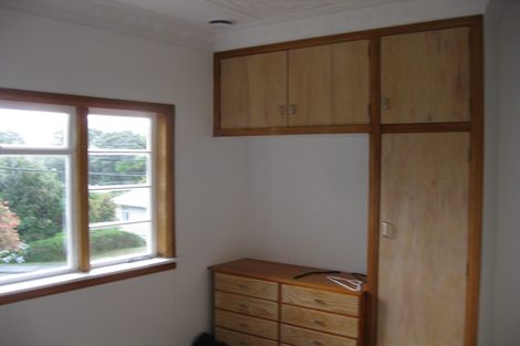 Photo of property in 57 Mills Road, Brooklyn, Wellington, 6021