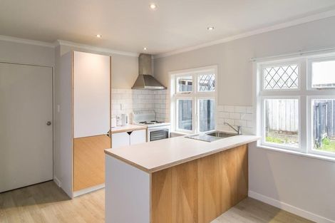 Photo of property in 3 Nathan Avenue, Paraparaumu Beach, Paraparaumu, 5032