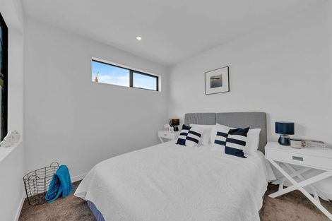 Photo of property in 8 Monstedt Terrace, Windsor Park, Auckland, 0632