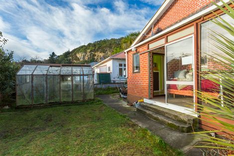 Photo of property in 74 Tainui Road, Tainui, Dunedin, 9013