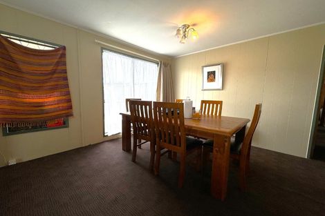 Photo of property in 3 Benita Place, Sunnyvale, Auckland, 0612