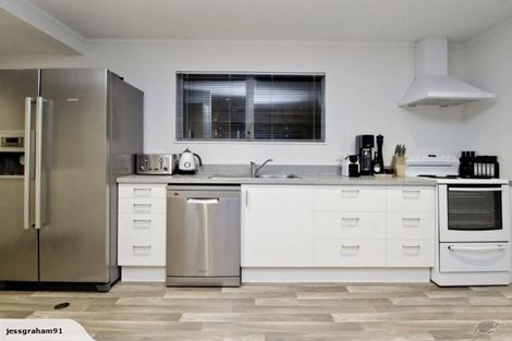 Photo of property in 5/8 Middleton Road, Johnsonville, Wellington, 6037