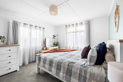 Photo of property in 21 Hyla Road, Haumoana, 4102