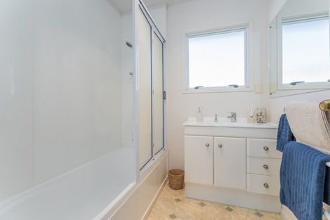 Photo of property in 33 Springbok Avenue, Whitianga, 3510