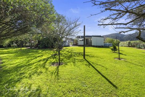 Photo of property in 316 Mountain Road, Maungaturoto, 0587