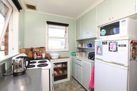 Photo of property in 106 Mount View Road, Melville, Hamilton, 3206