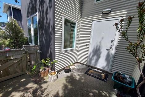 Photo of property in 3 Luxford Street, Berhampore, Wellington, 6023