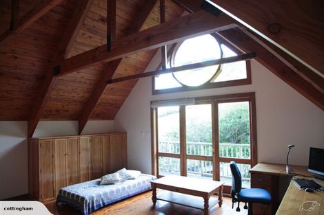 Photo of property in 122 Lone Kauri Road, Karekare, New Lynn, 0772