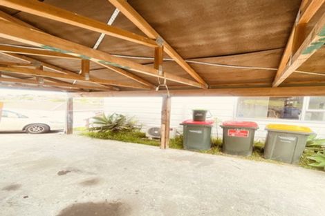 Photo of property in 16b Cedar Heights Avenue, Massey, Auckland, 0614